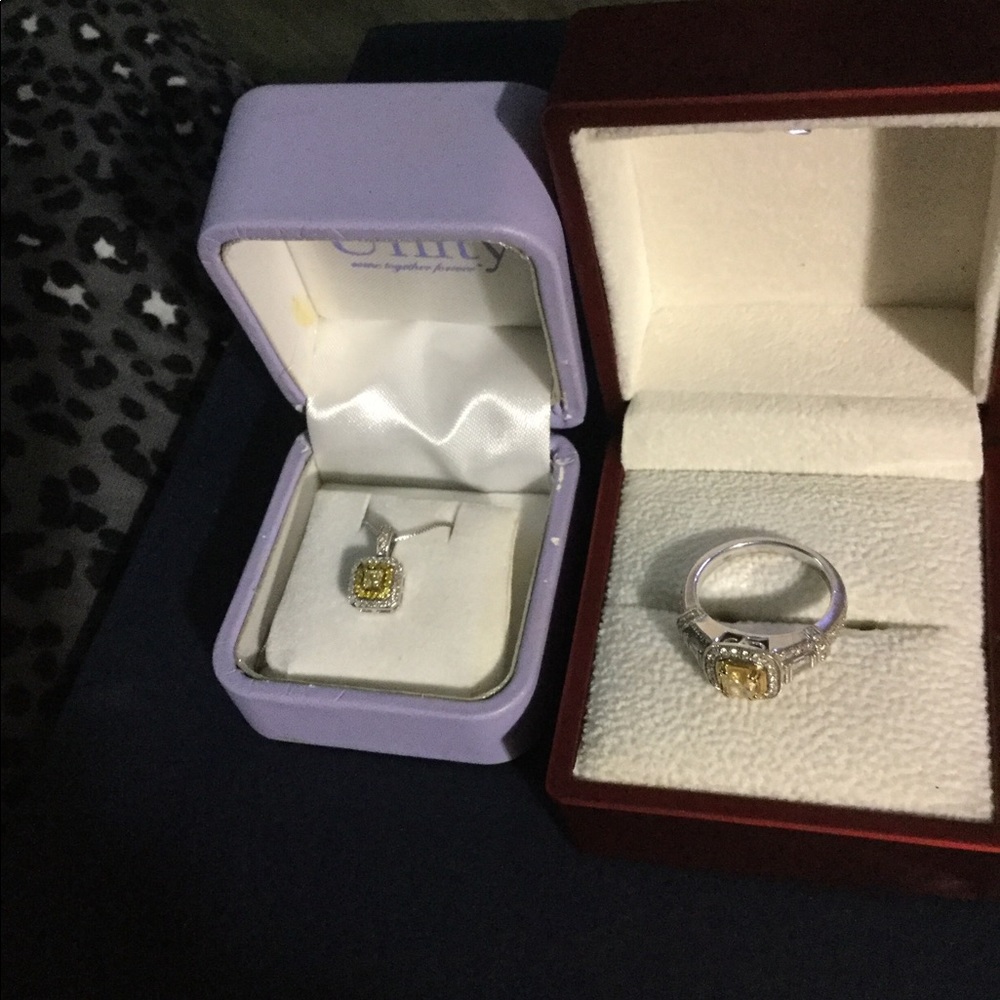 Yellow diamond ring - Picture 3 of 3